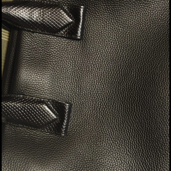 Michael Kors purse - Picture 15 of 15